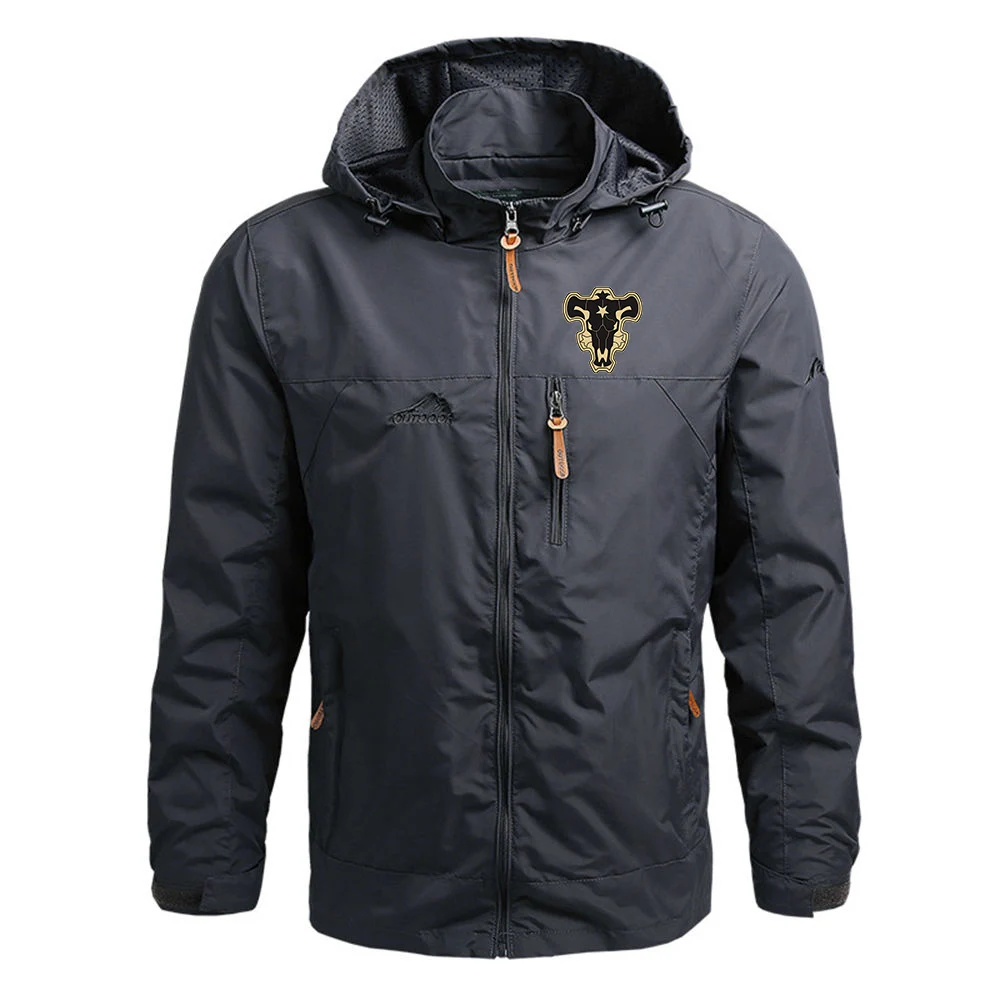 Animes Black Clovers Black Bull Logo Print 2026 Camping Climbing Jacket Spring Autumn Sun Protection Hoodies Mans Versatile Coat