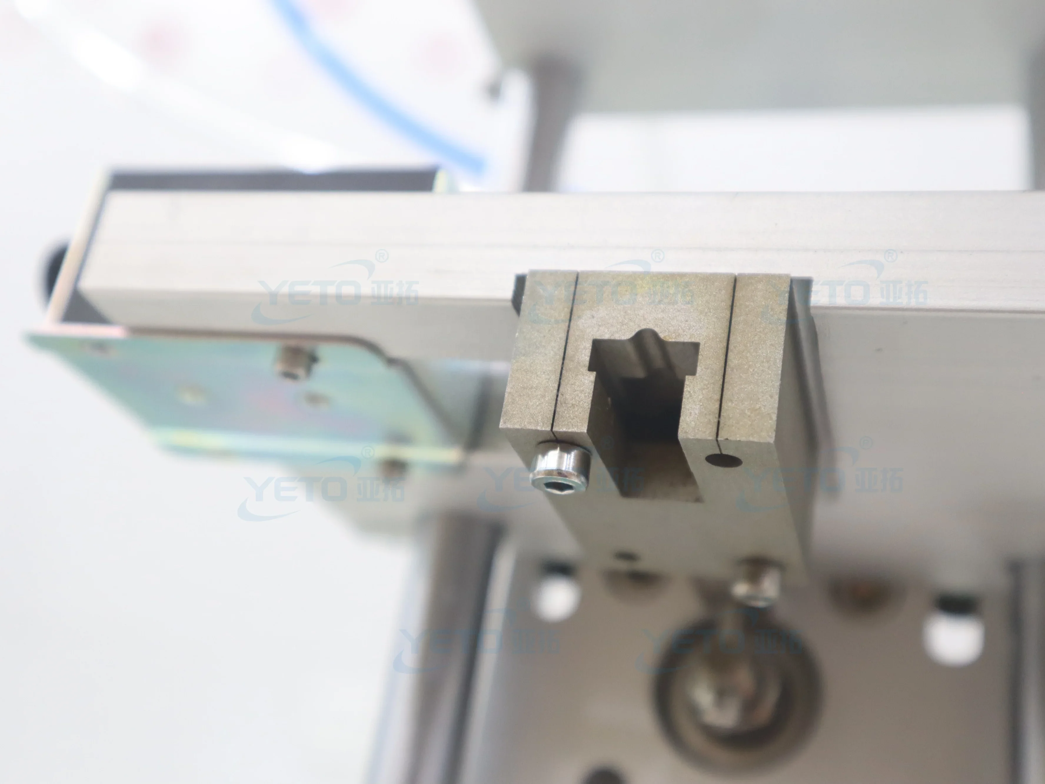 YETO Perfume Bottle Pipe Cutter Dip Tube Cutter Perfume Pump Tube Cutting Machine Plastic Lotion Pump v Shape Cutting Shape