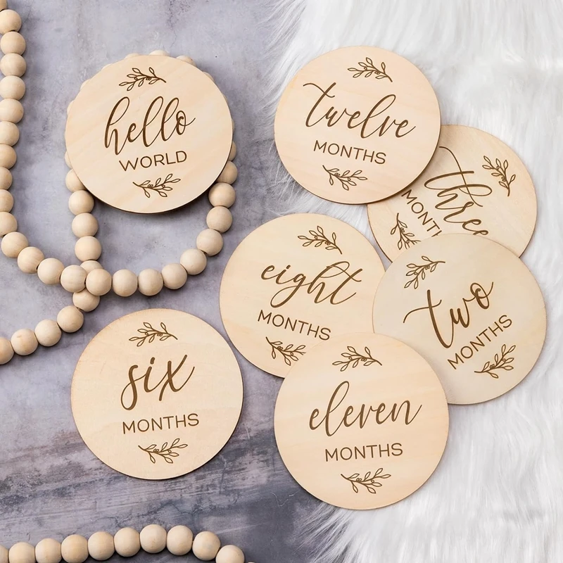 7  Double Sided Wooden Circles Discs Newborn Memento Milestone Baby Monthly Milestone Cards Sign