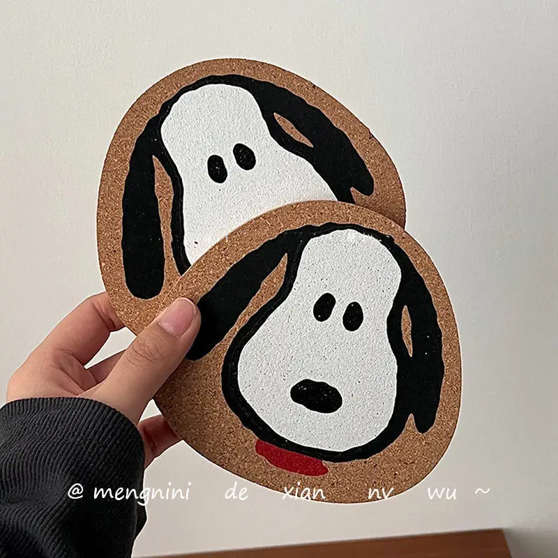 Snoopy Cork Coaster Fashionable Simple Thickened Insulation Mat Desktop Decorative Ornament Cute Pot Holder Photography Prop