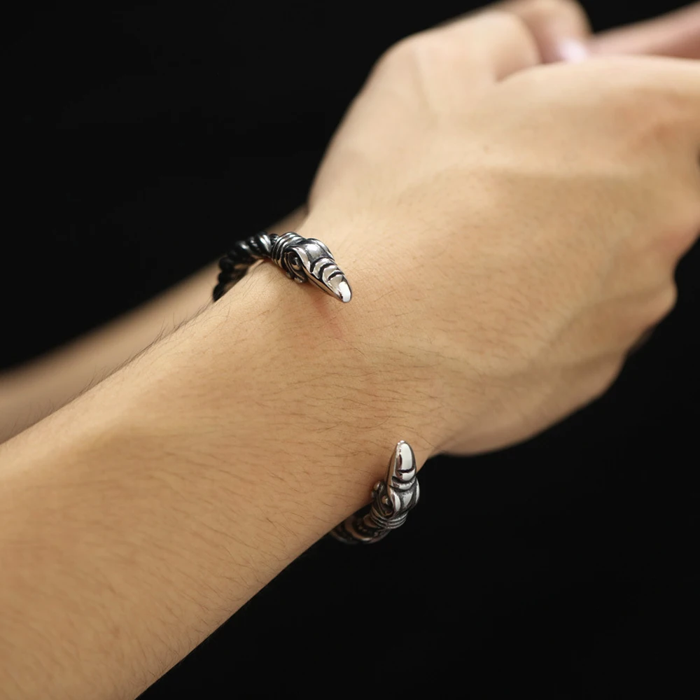 Vintage Viking Eagle Head Bracelet for Men Punk Domineering Stainless Steel Open Bracelet Fashion Amulet Jewelry Gifts Wholesale