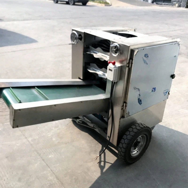 Commercial electric coconut shelling machine automatic green coconut peeling machine peeling machine