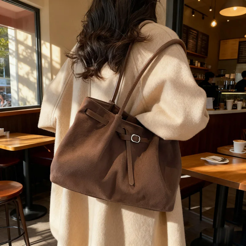 Women's Fashion Bag Retro Large-Capacity Single-Shoulder Underarm Bag Autumn-Winter New Style All-Matching Handheld Tote Bag
