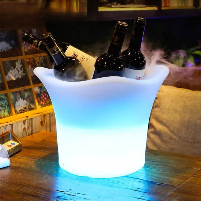 Light Emitting Diode Ice Bath Ice Bucket Beverage Bath Beverage Display Rack Decorate Room with 16 Colors Luminous Bar Beverage