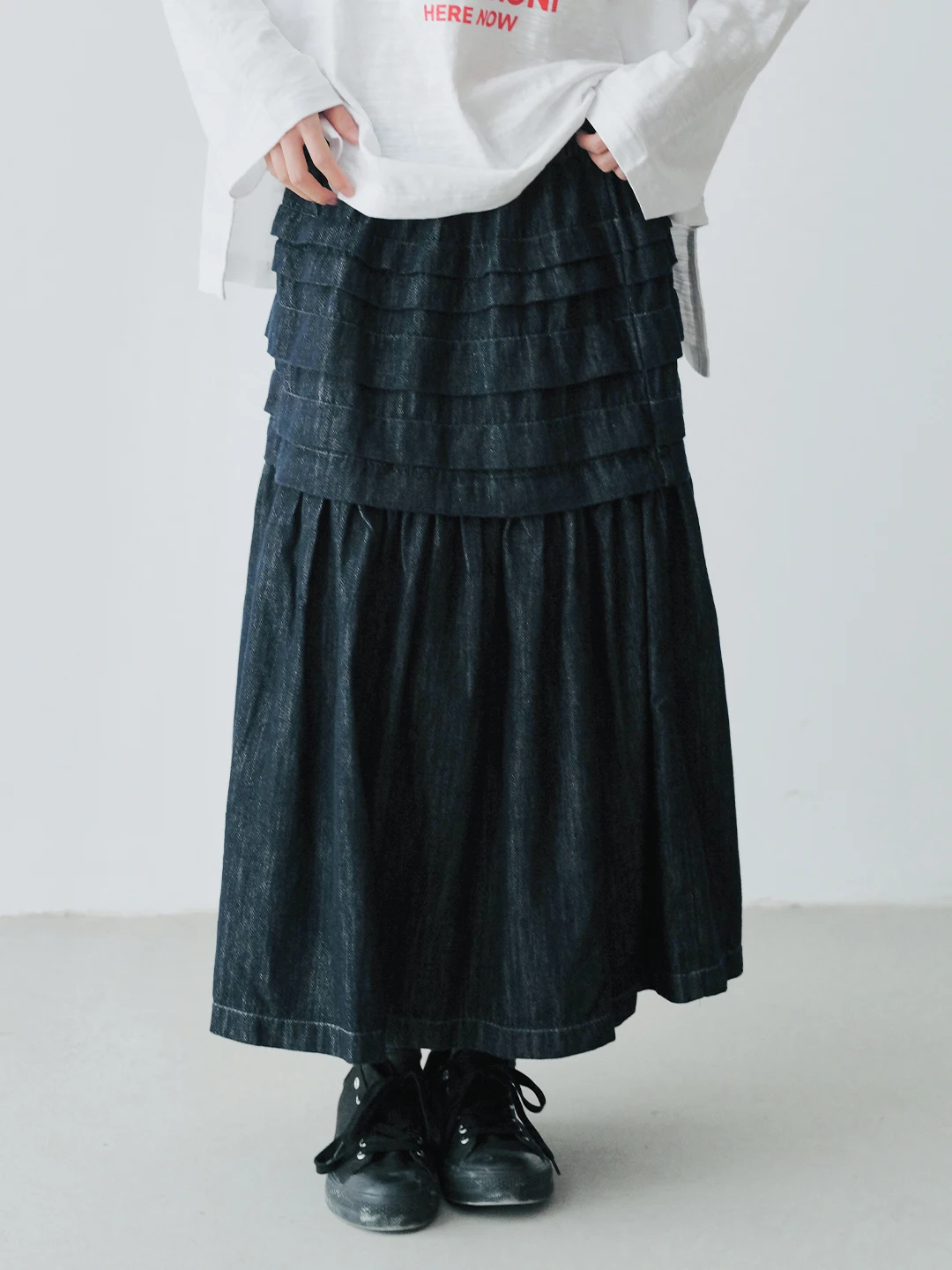 IMAKOKONI original design elastic waist pleated patchwork denim skirt for women  244769