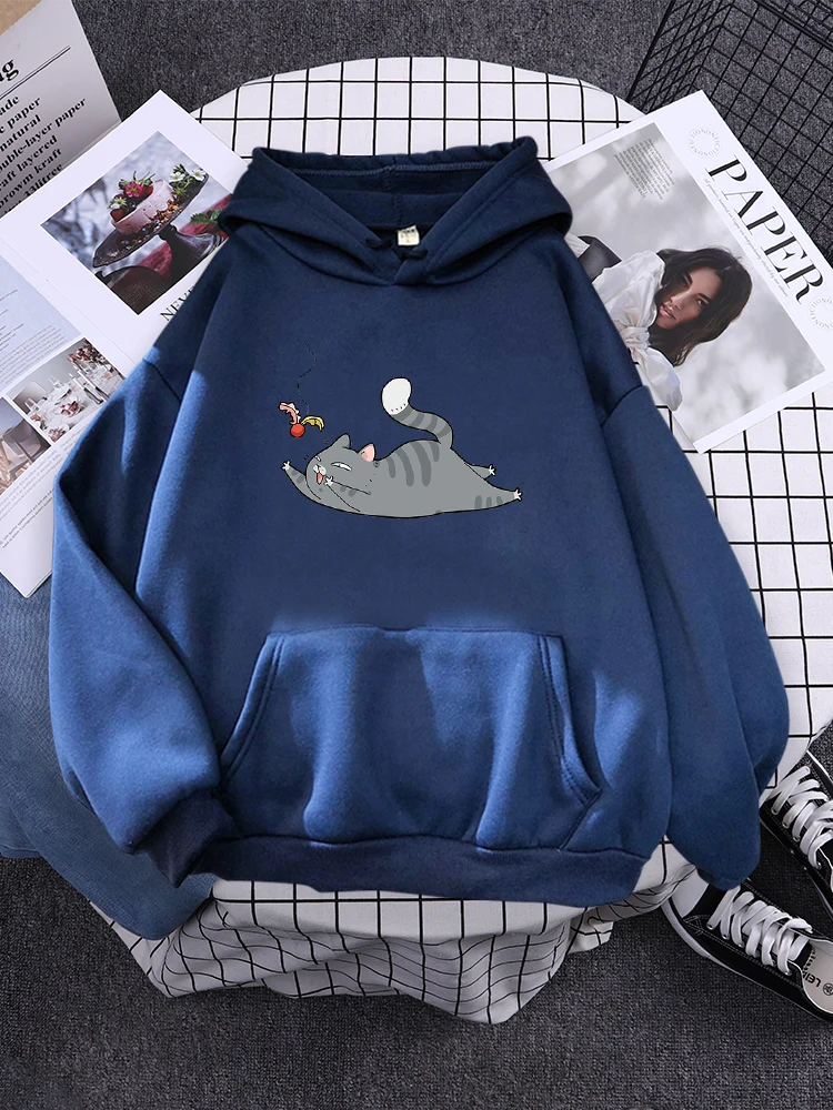 EINE katze angreifen federball Druck Frauen Hoodie Kpop Tasche Pullover Solide Warme Sweatshirt Einfache Lose Weibliche Streetwears