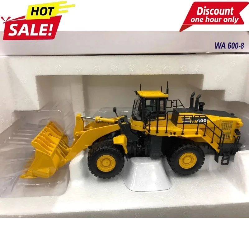 

For UH 8127 WA600-8 Wheel Loader Forklift Alloy Engineering Truck Model 1:50