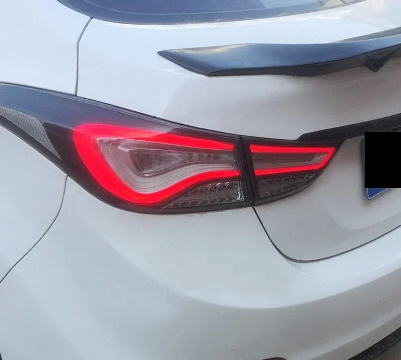 

AIROW Red LED Strip Full LED Tail Lamp Light Assy Avante I35 Elantra 2012-2016 Year Black Housing Color WH for Hyundai
