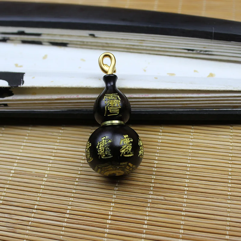 

Lightning Strike Jujube Wood Hollow Natural Inlaid Pendant Jujube Wood Accessories Five-way Handlehold Gold-plated Faucet Gourd