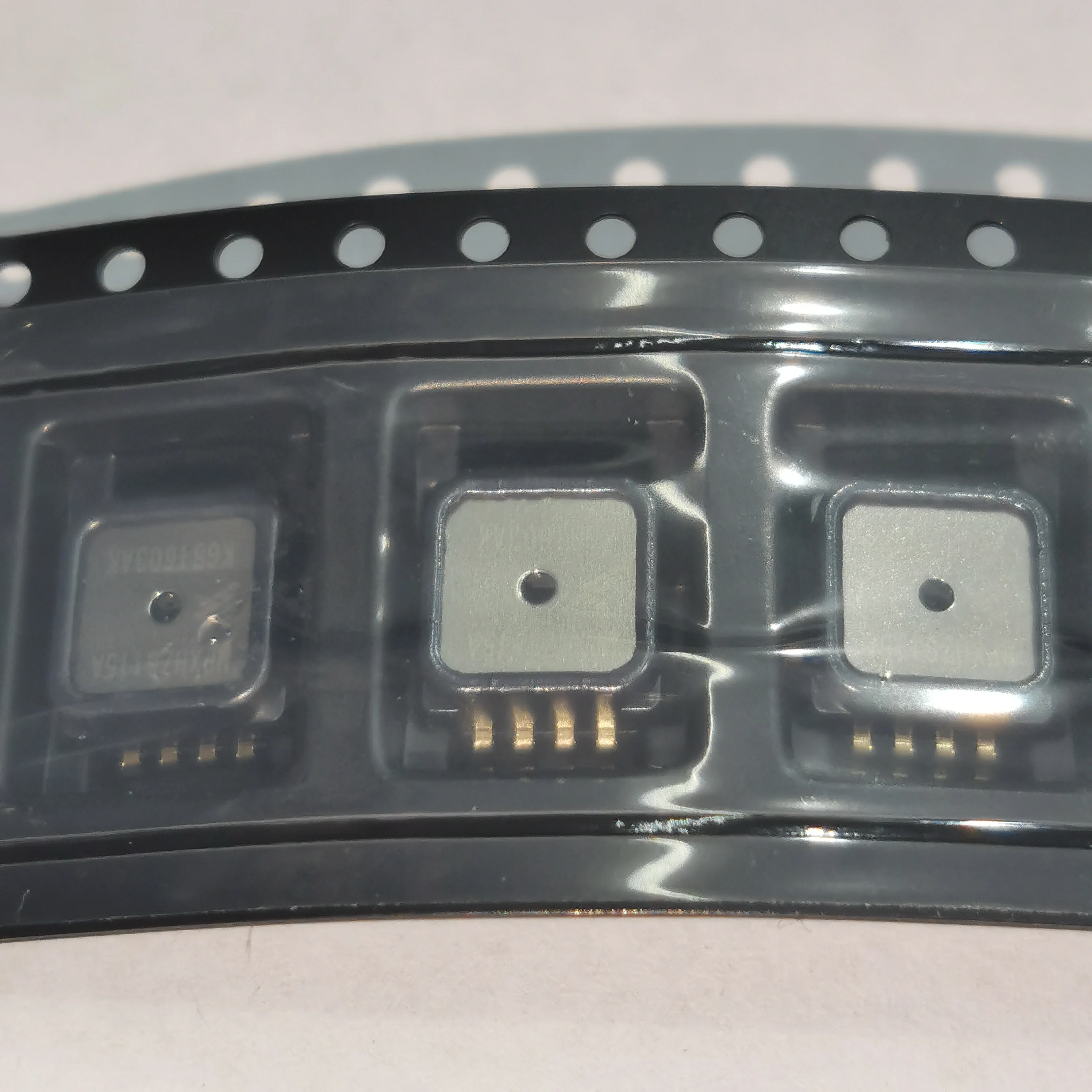 1PCS MPXH6115A6T1 Board Mount Pressure Sensor 15kPa to 115kPa Absolute Automotive 8-Pin SSOP T/R