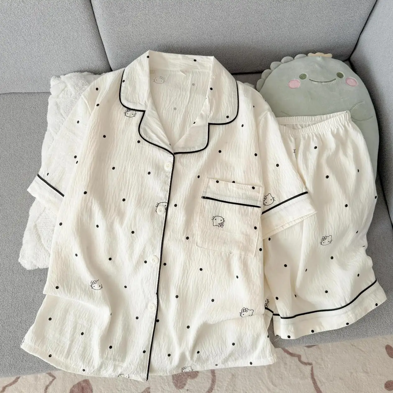 

Sanrio Hello Kitty Women's Pyjamas Ensembles Shorts Short Sleeve Sleepwear Summer Pajamas Kawaii Cartoon Pijama Home Dress New