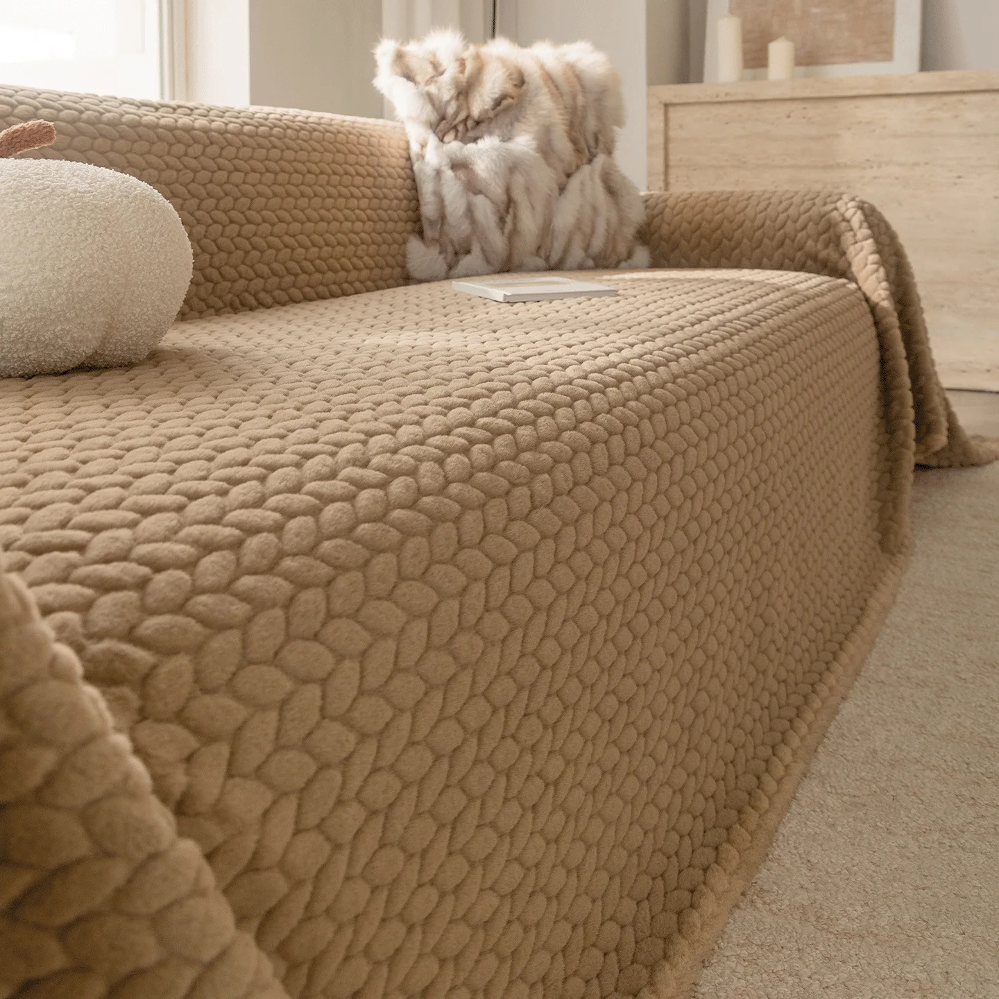High Quality Winter Soft Plush Sofa Cover,New Anti Cat Scratch Sofa Towel,Sofa Cushion,All Season Universal Blanket