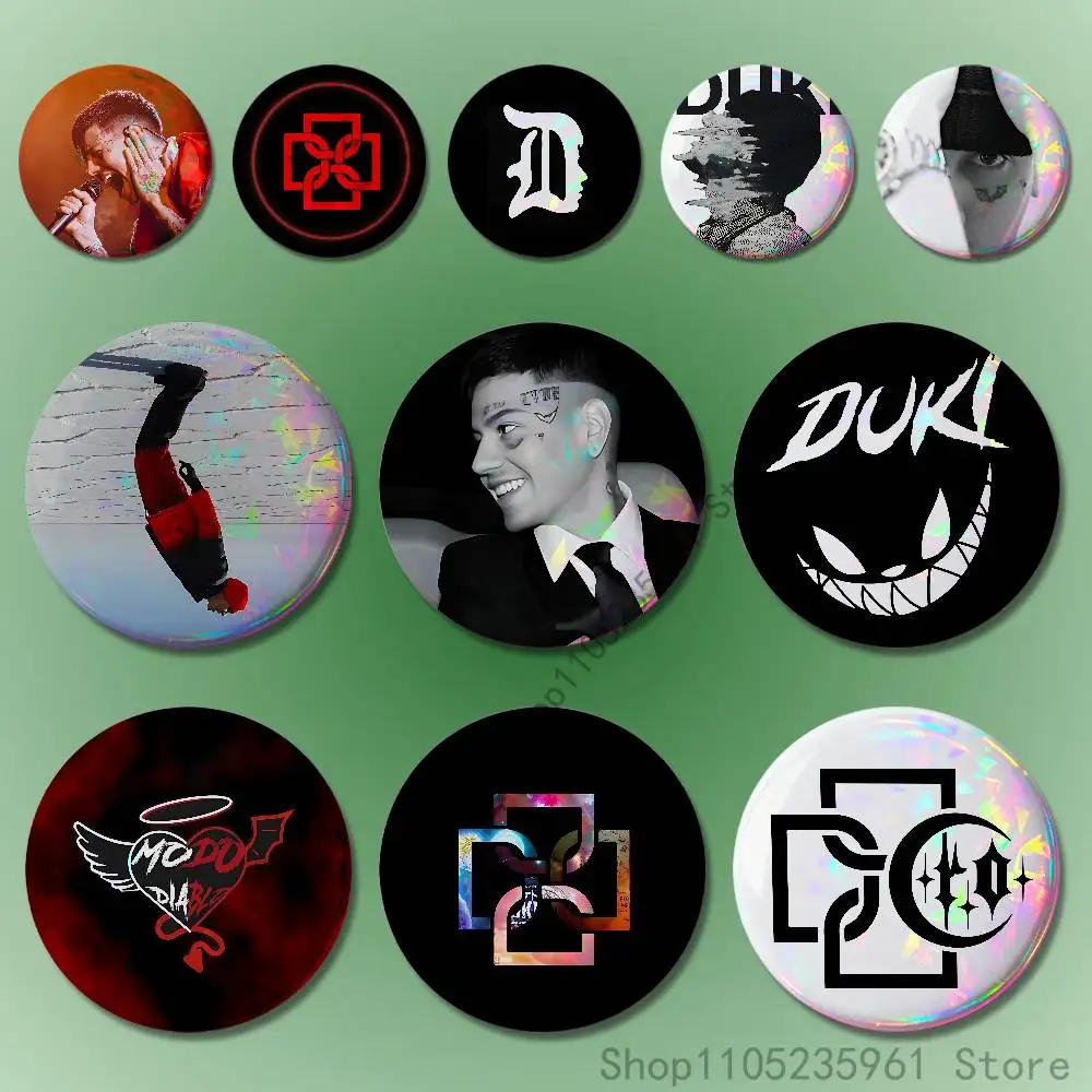 D-Duki 58mm 44mm HD Print Brooch Badges Pretty Derby Round Display Brooches Lapel Pins Custom