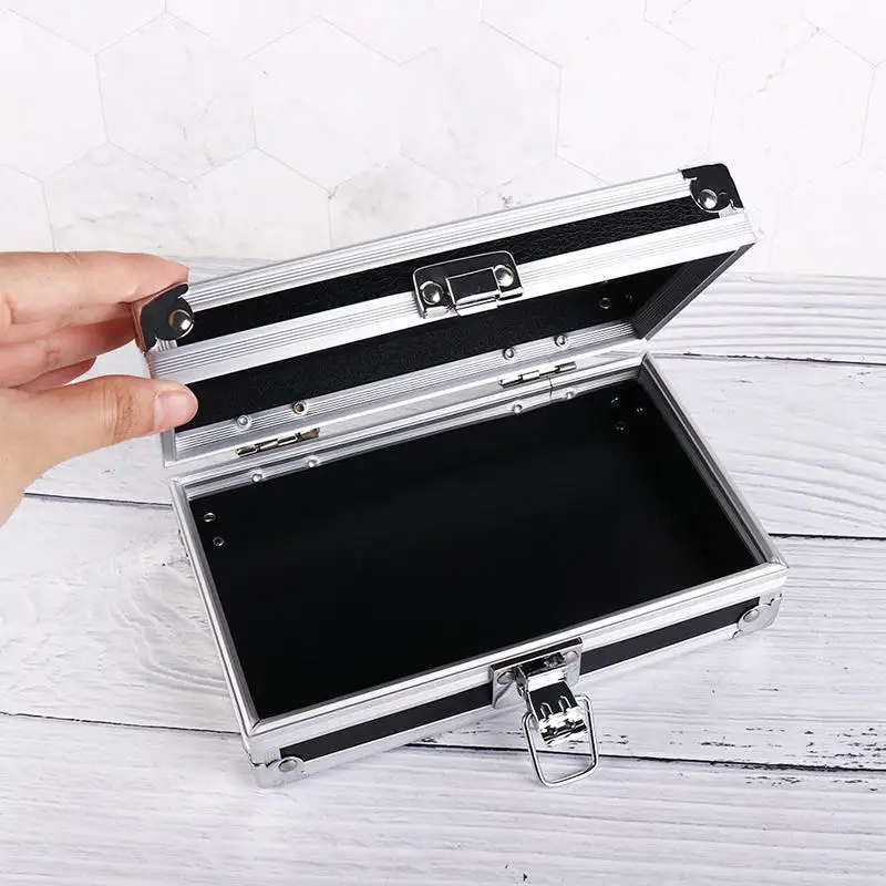 Scatola di alluminio multifunzionale 18x11x5,8 cm Organizzatore di parti di precisione Scatola di visualizzazione per gioielli Organizzatore di contanti nero Fermasoldi