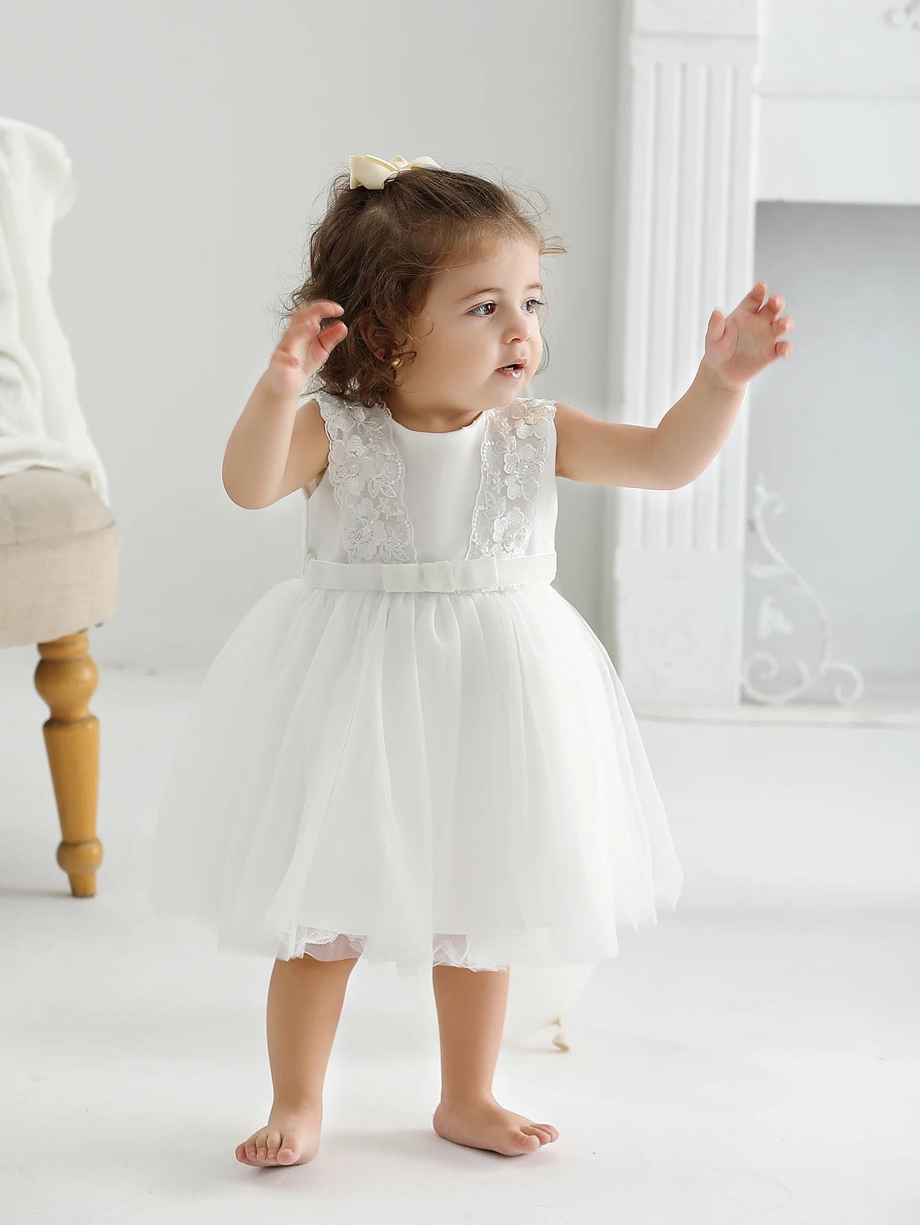 New Arrival Kids Party Wear Frocks Girls Embroidered Simple Design Birthday Party Dress