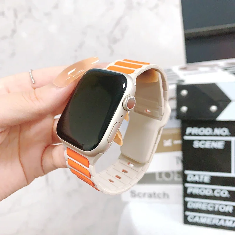 Sport Strap For Apple Watch Bands 44mm 45mm Ultra 2 49mm 40mm 41mm 42mm 45 44mm Silicone Bracelet IWatch Series 9 8 SE 7 3 Band