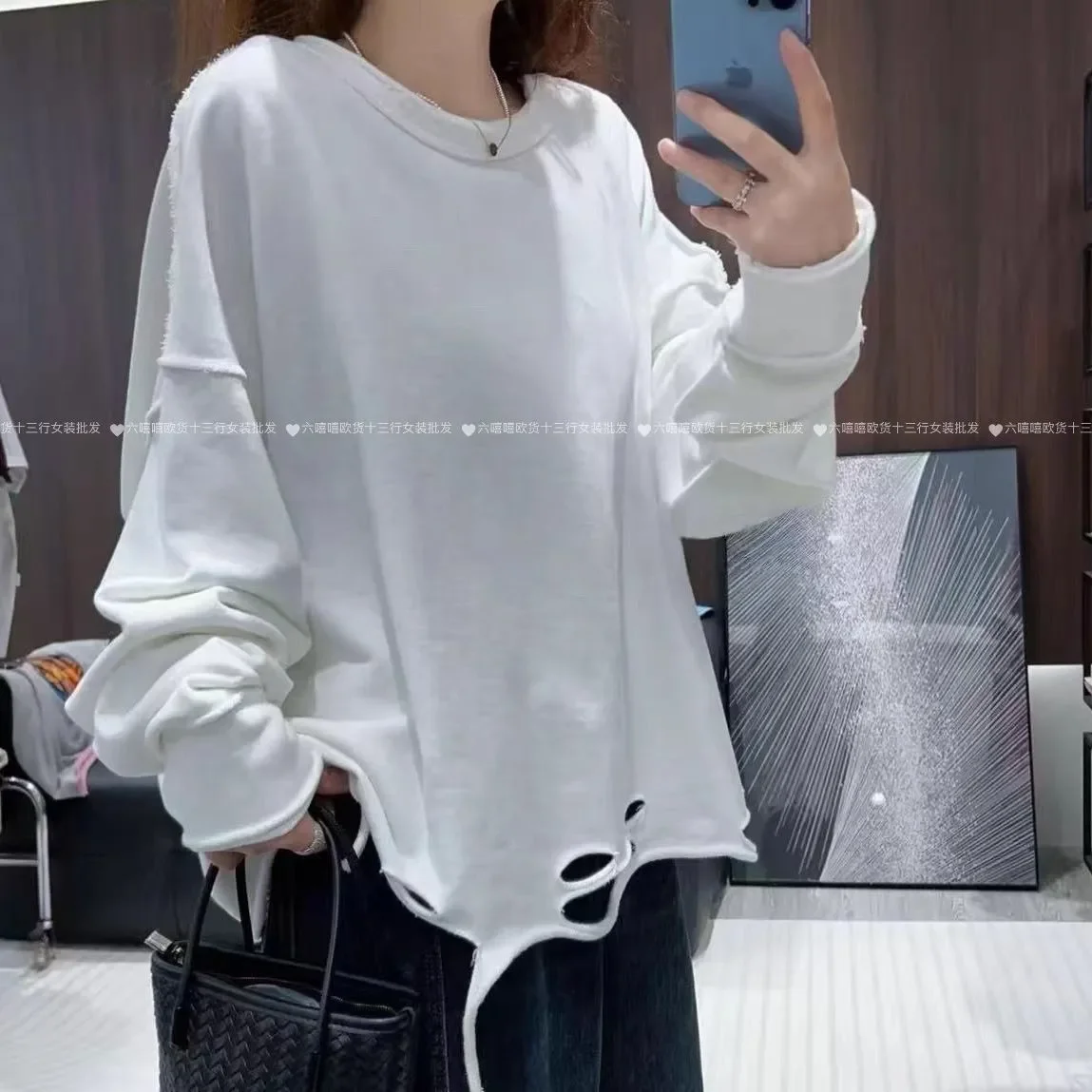 Felpa a maniche lunghe strappata casual girocollo alla moda stile coreano allentato per donna Top personalizzato versatile in tinta unita