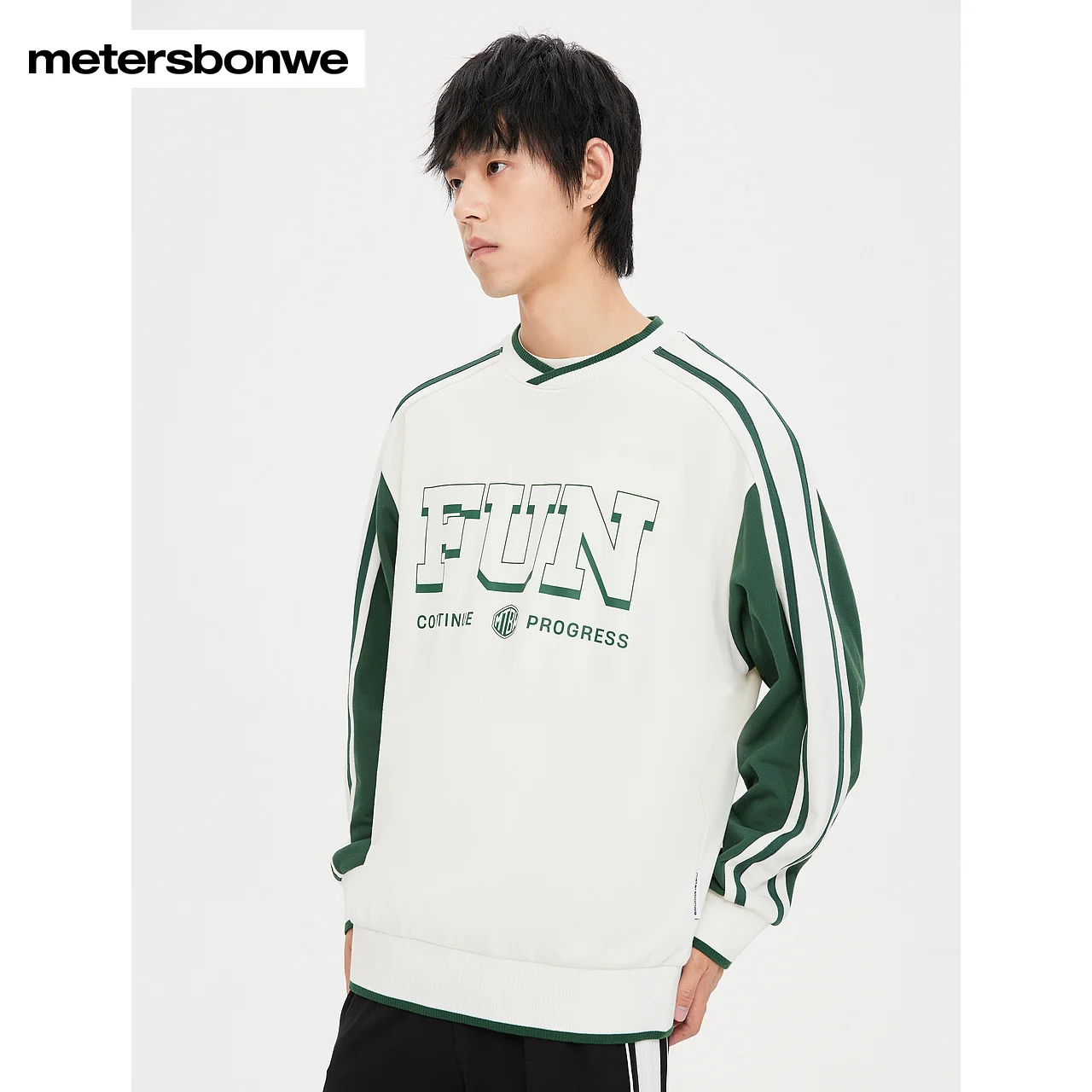 Metersbonwe-Men's Unique Spliced Round Neck Design Pullover Printing Loose Version Sports Casual Autumn