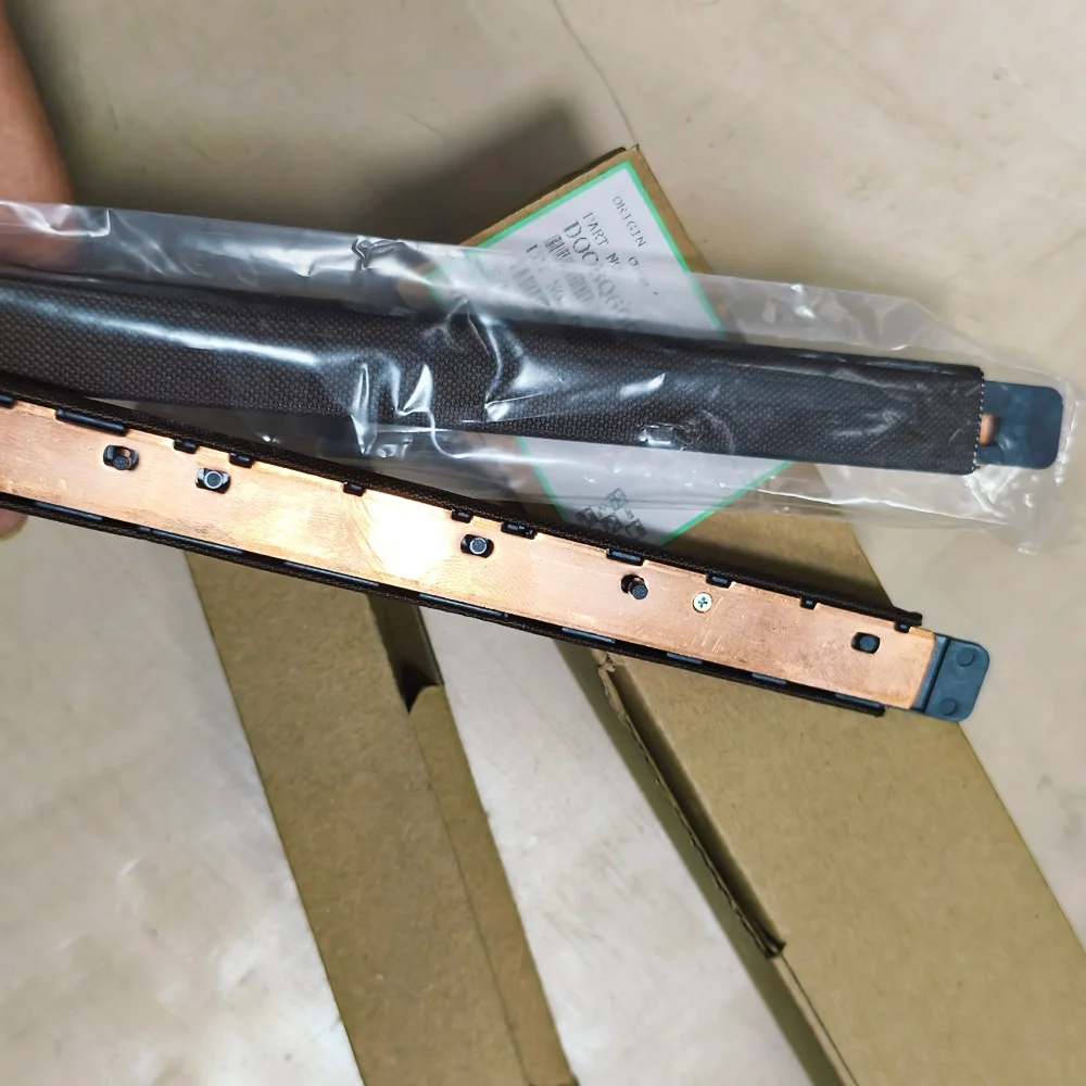 

1PCS ORIGINAL Oil Application Pad for Ricoh MP2554 3054 3554 4054 5054 6054 2555 3035 3555 4055 5055 6055 Fusing Pad