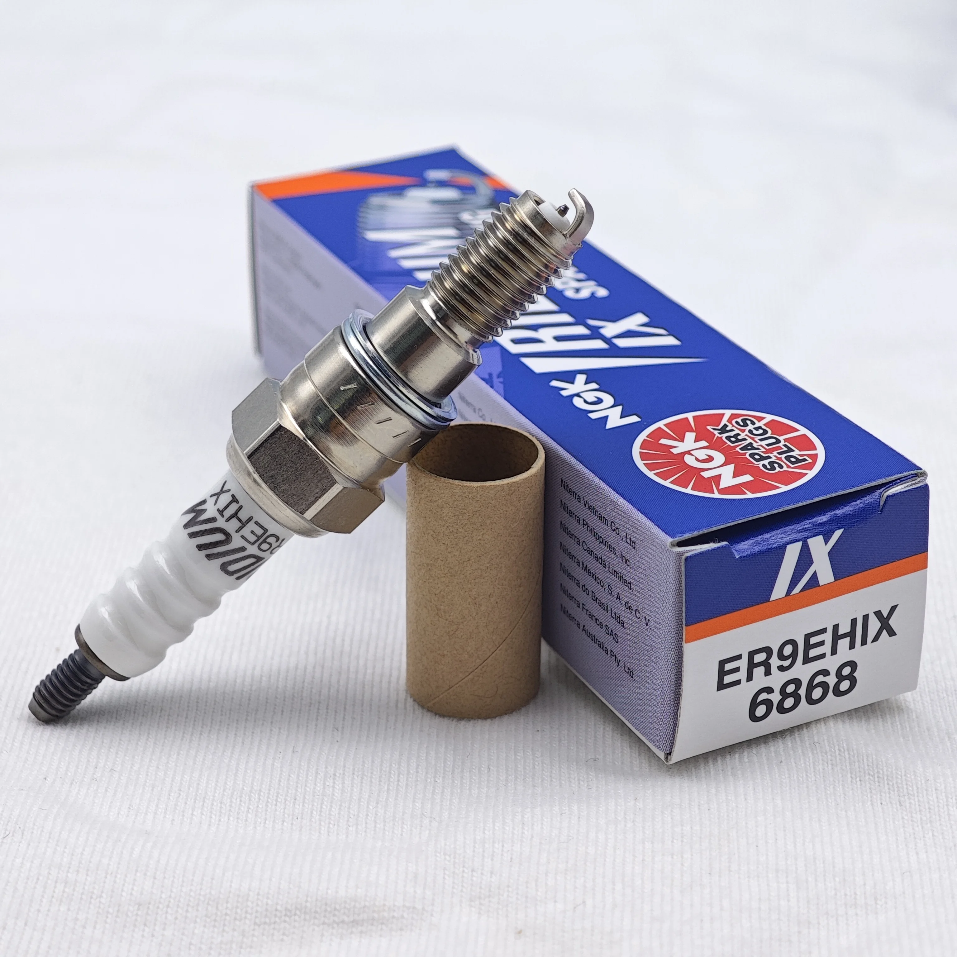 1pcs Original NGK Spark Plug ER9EHIX 6868 96652 Suitable For Upgrade ER9EH etc