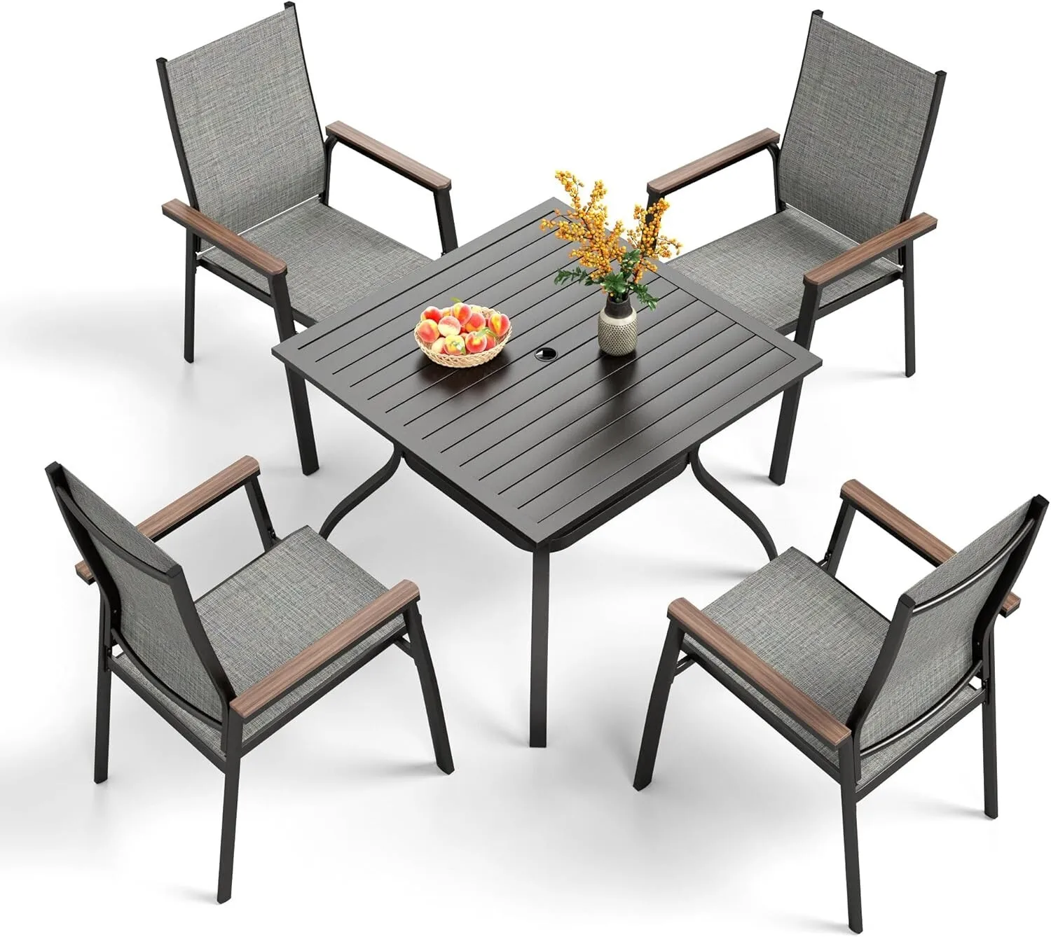 

Комплект уличной мебели из 5 предметов: легкие алюминиевые стулья и стол для патио