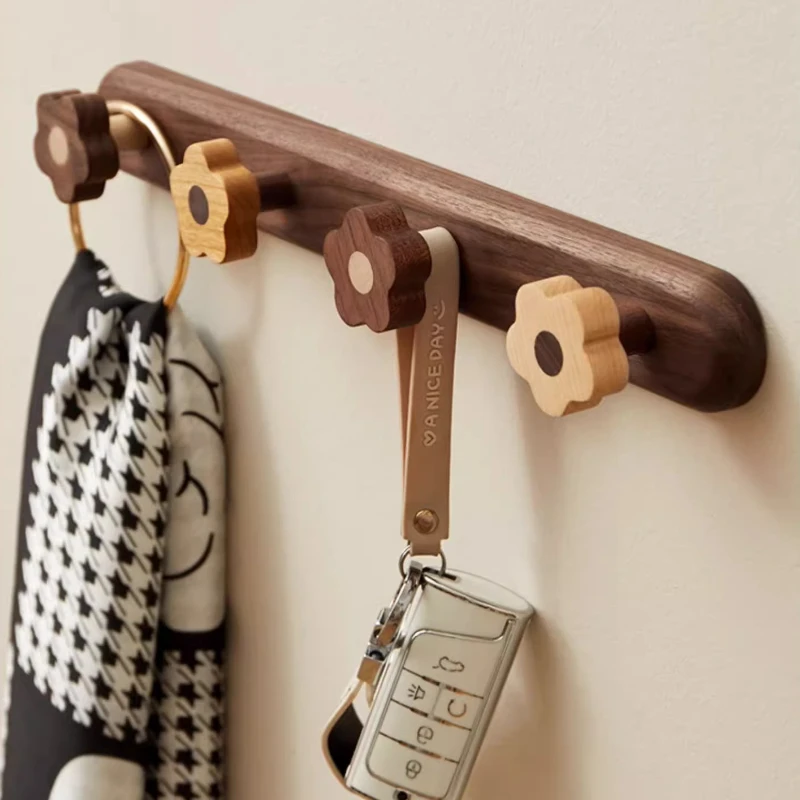 Premium Solid Wood Entrance Wall Mounted Hooks Coat Rack with Creative Flower Design for Living Room