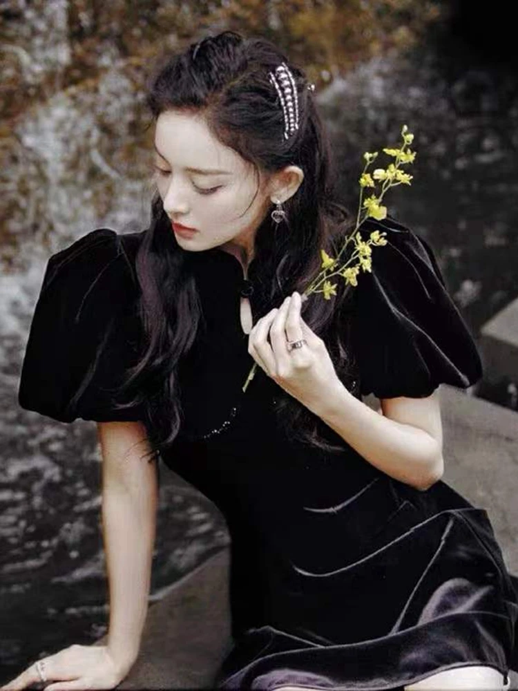 فستان تشيباو مخملي بأكمام منتفخة على الطراز الصيني القديم، أسود، نسخة محسنة بتصميم مصغر، ملابس نسائية أنيقة