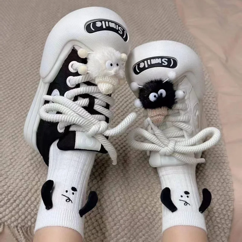 

2025 Big Toe Canvas Sneakers Women's Fashion Casual Walking Skate Shoes Aesthetic Trainer Woman Chunky Sneaker Kawaii Decoration