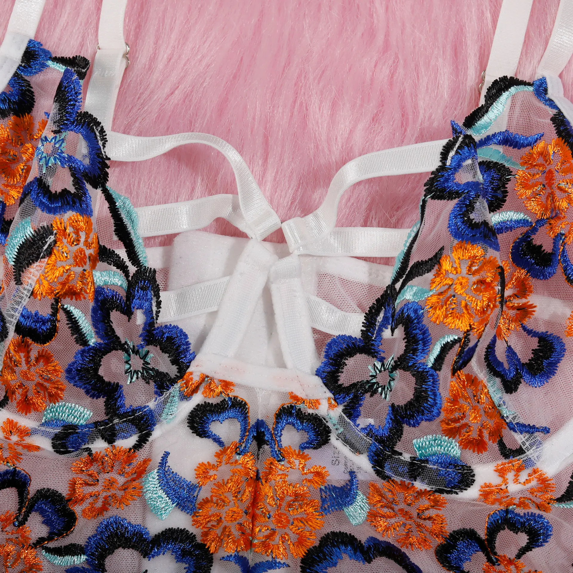 2025 new European and American AliExpress mesh perspective embroidery garter belt sexy underwear four-piece set of fun set 2120