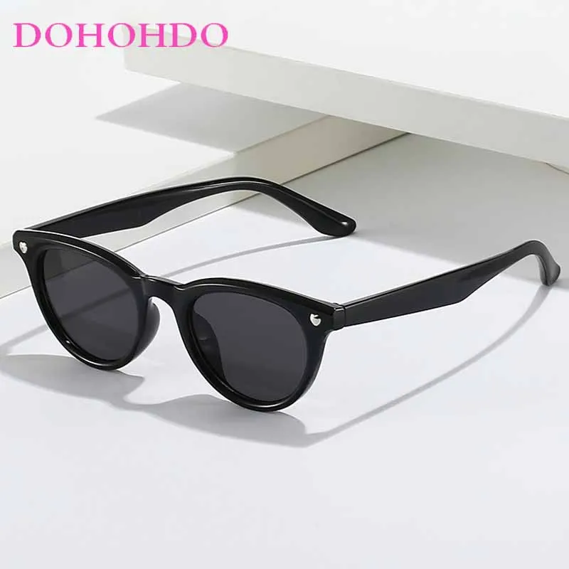 

Classic Luxury Brand Design Personality Oval Sunglasses Men Women Unisex Fashion Travels Driving Sunglasses Ultraviolet UV400