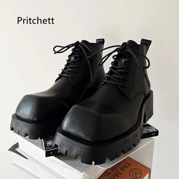 Sapatos de trabalho de toe quadrado preto, botas de motocicleta masculinas, fundo grosso, botas de tornozelo femininas, sapatos com renda para homens, estilo britânico