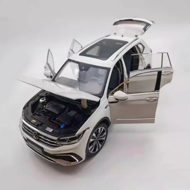 Original Diecast 1: 18 Scale 2022 New TIGUAN L SUV Off-road Vehicle Alloy Car Model Collection Display Toy Gifts Souvenirs