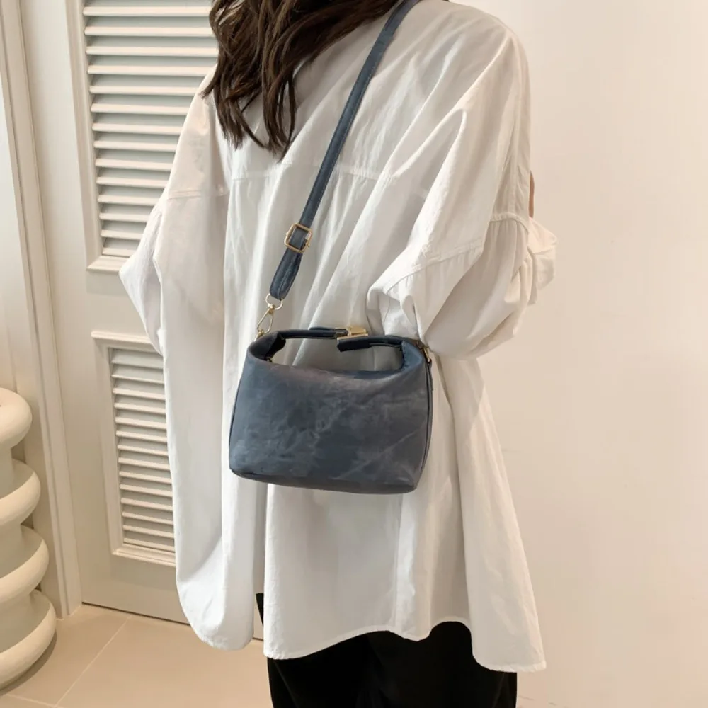 Spring Trendy Shoulder Bag Underarm Bag Daily Commuting Bag Handbag Casual Messenger Bag Business Women's Bag