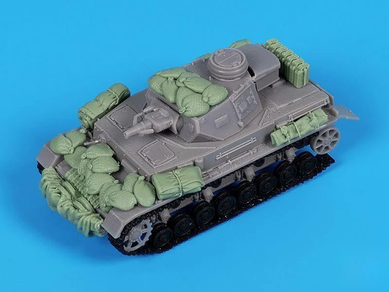 1:72 Scale Die-cast Resin Manufacturing Tank Model Armored Vehicle Parts Unpainted Pz.Kpfw IV