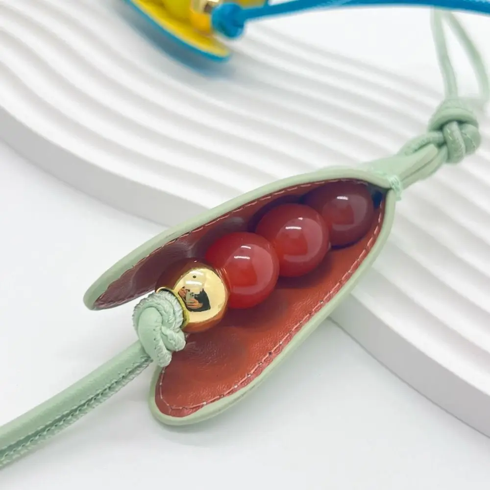Multi-color Hanger Small Pea Pod Leather Pendant DIY Cartoon Green Pea Pu Keychain Fashion Creative Bag Charm Car Accessory