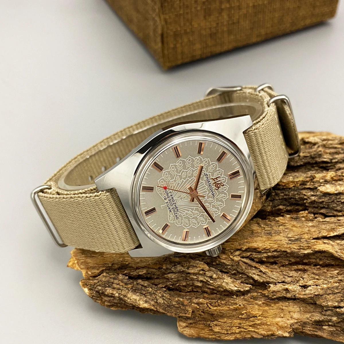 شنغهاي 36MM اليد الرياح الميكانيكية ووتش 7120 للماء باوهاوس تصميم ووتش للرجال بالجملة