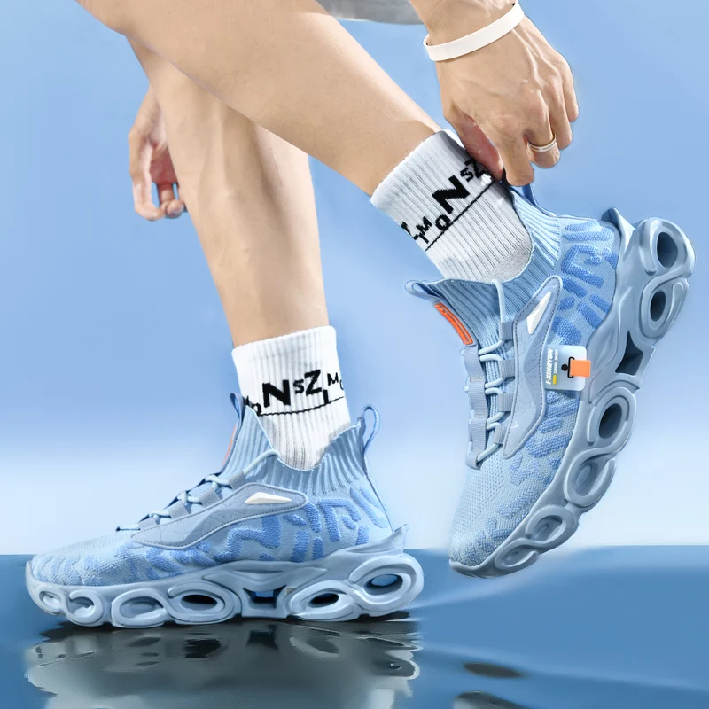 

New men's sneakers, round toe, fashionable single color, spring and autumn styles, PU leather, comfortable and casual, very good