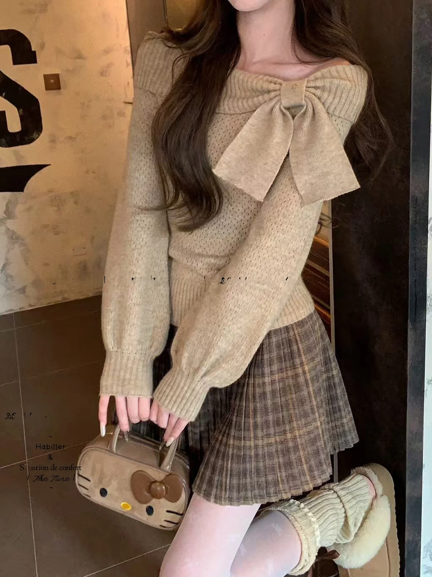 

Новый женский вязаный свитер 2025 года с открытыми плечами, повседневный, с длинными рукавами, осенне-зимний, удобный, свободного кроя