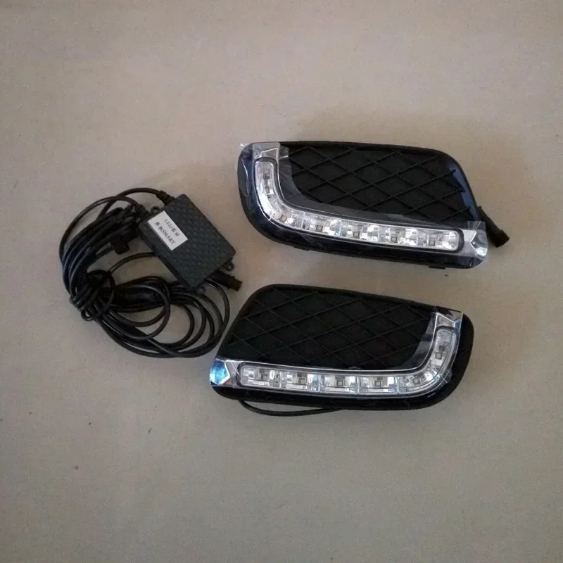 

Светодиодные дневные ходовые огни (DRL) 12В для Mercedes Benz Smart Fortwo 2008-2011 с функцией автоматического затемнения, дневные ходовые лампы, противотуманные фары