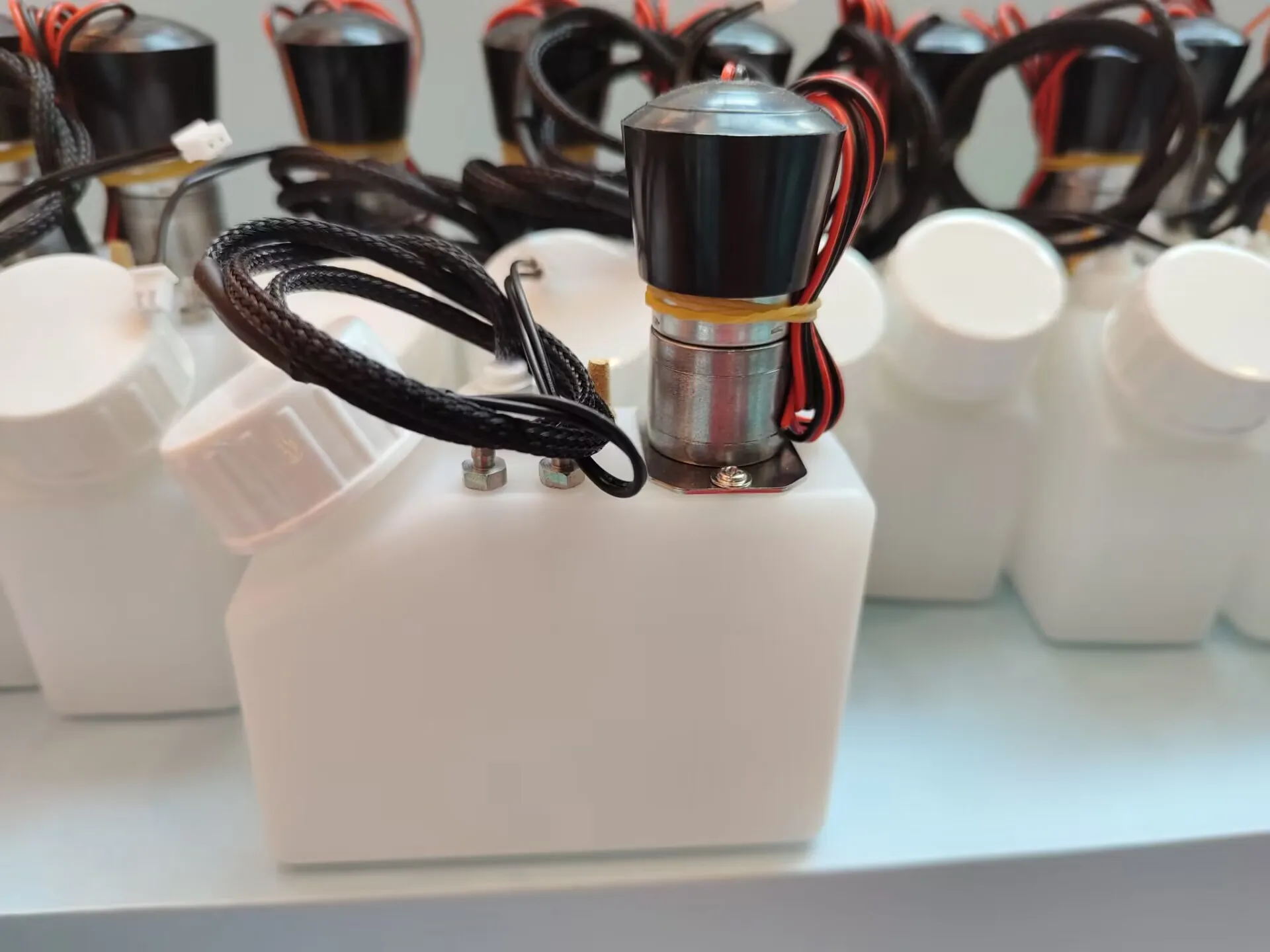 1PC Ink Bottle for Bulk Ink System for Roland Mutoh Mimaki All Large Format Printer Ink Tank 250ml with Stirrer