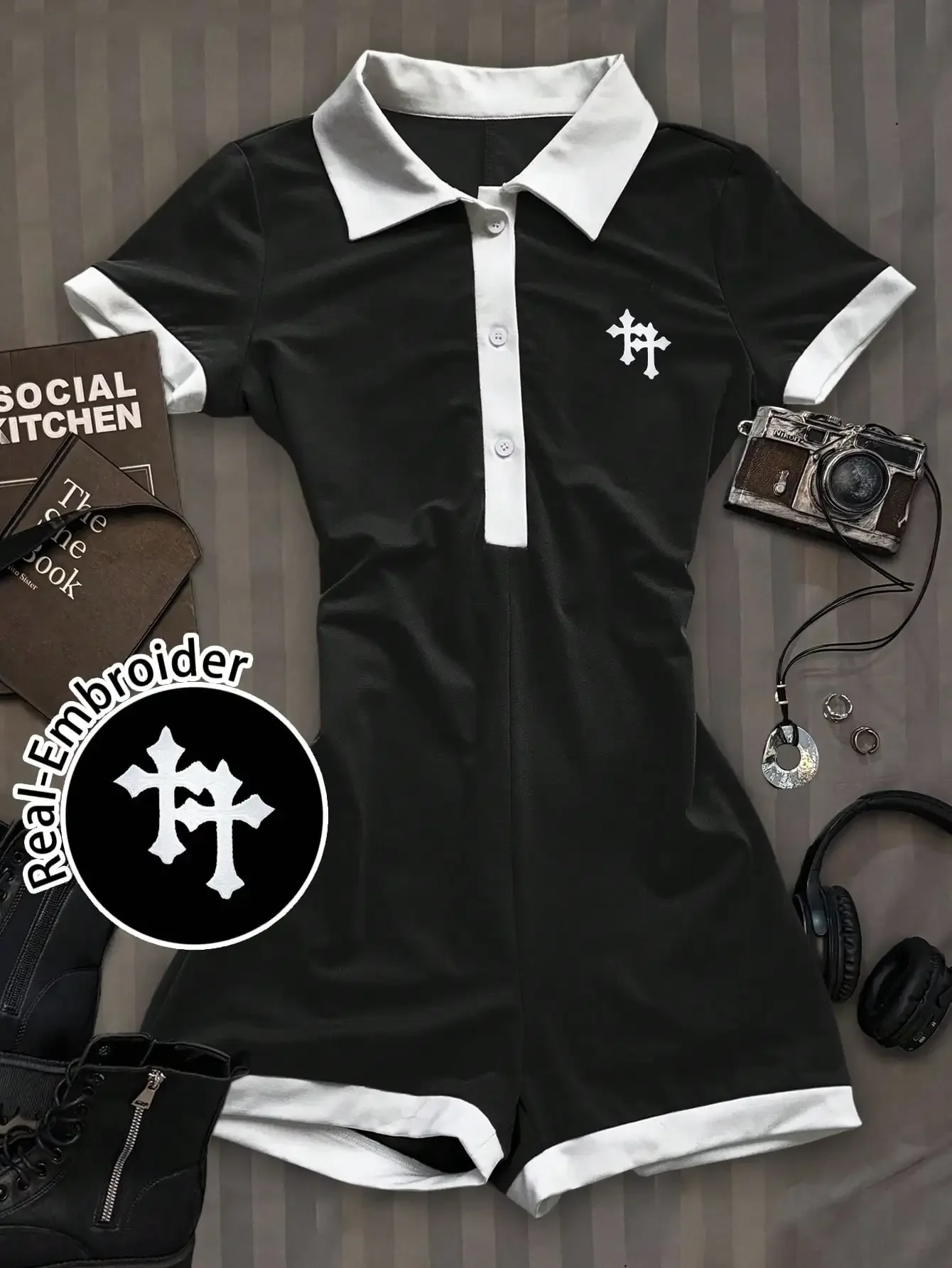 Casual and simple lapel women's jumpsuit, sleeveless, elegant and sexy lapel waist-hugging short jumpsuit