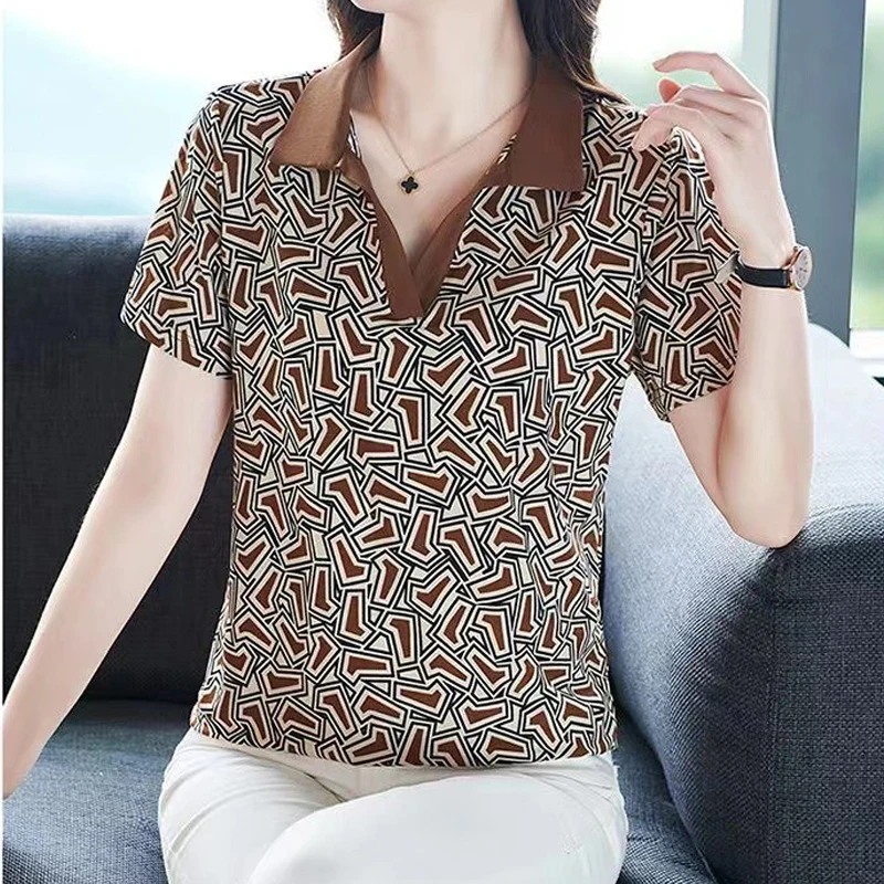 Women Clothing 2024 Summer Korean Fashion Print Patchwork Elegant Polo Collar T-shirt Female Casual Short Sleeve Slim Fit Tops