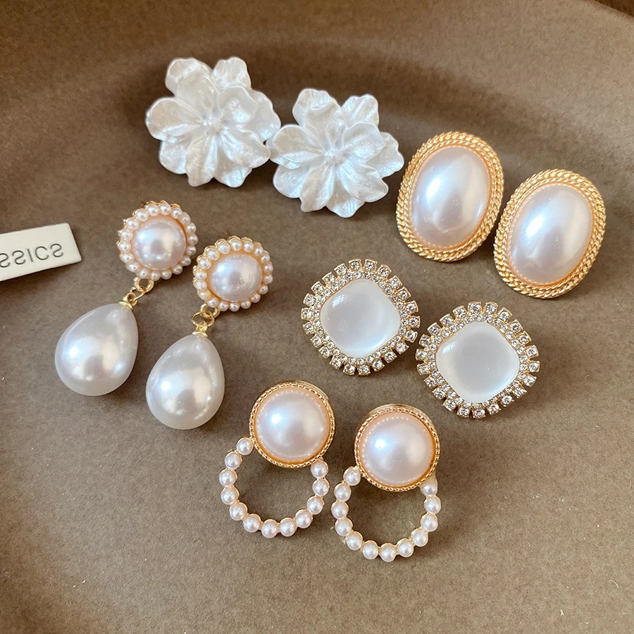 10 Pcs Round Geometric Imitation Pearl Stud Earrins for Women French Elegant White Flower Nail Earring Charms Party Jewelry Sets