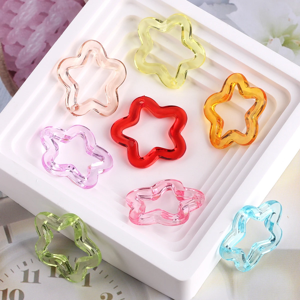 20/50/100 Stück 30mm Acryl Transparente Hohle Sternperlen DIY Schmuckanhänger Schlüsselanhänger Windglocke Handgemachtes Mode-Accessoire – Detail 7