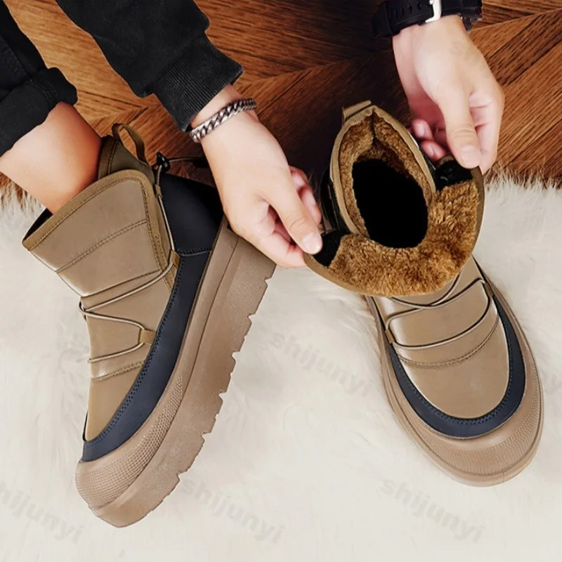 

2025 Winter New Men's Concise Warm High Top Thick Plush Cotton Shoes Versatile Soft Soled Comfortable Non Slip Chunky Snow Boots