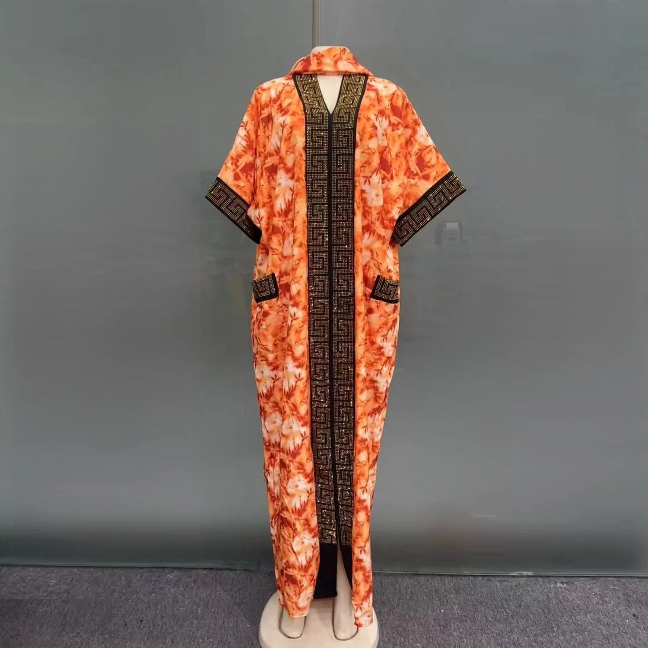 2025 Новая мода Ближневосточного Бобу, хит продаж, свободное мусульманское африканское летнее женское платье с бриллиантами и принтом, с боковыми карманами