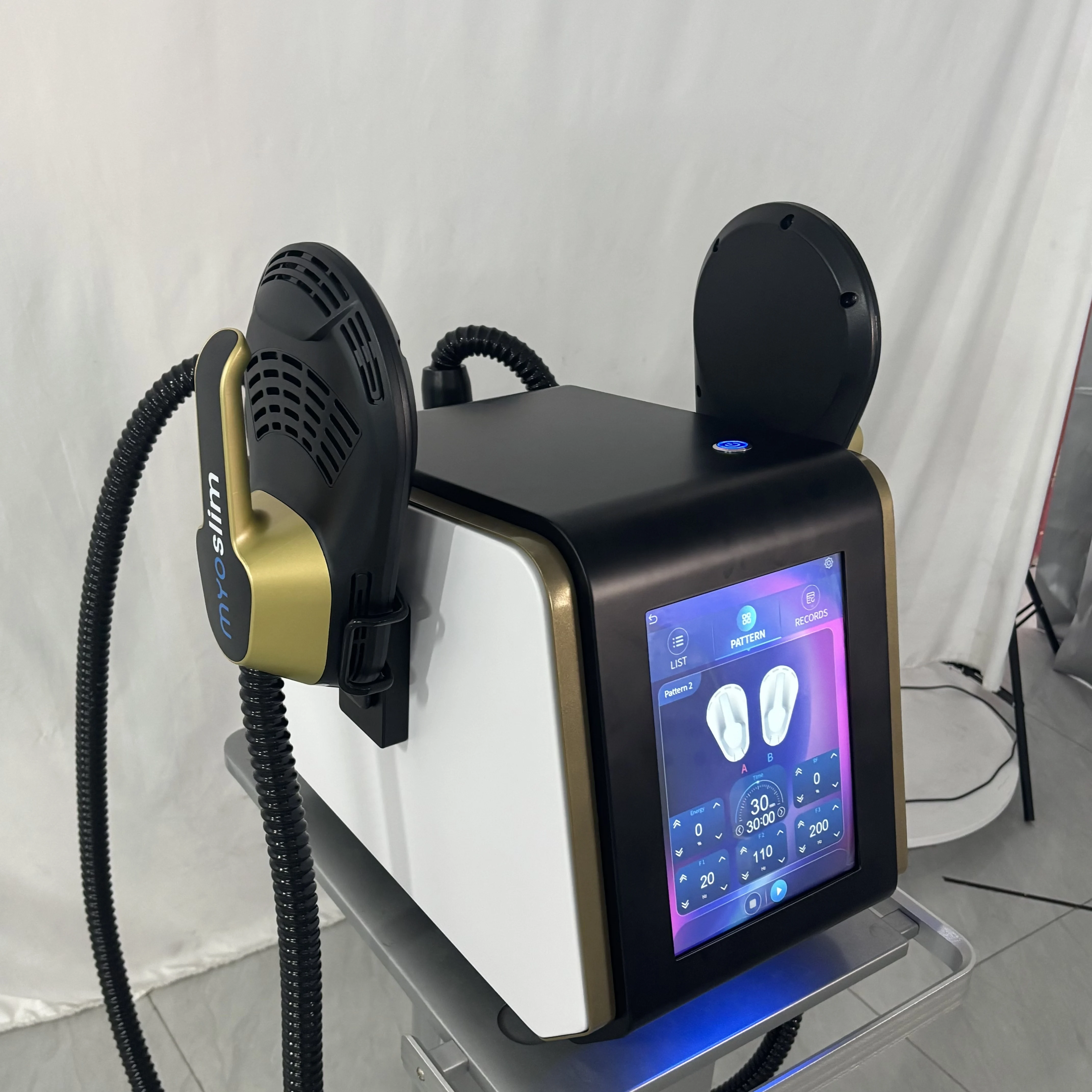 

MYOSLIM neo стимуляция мышц 6500 Вт RF машина EMS скульптура тела сжигание жира магнитный стимулятор мышц для похудения