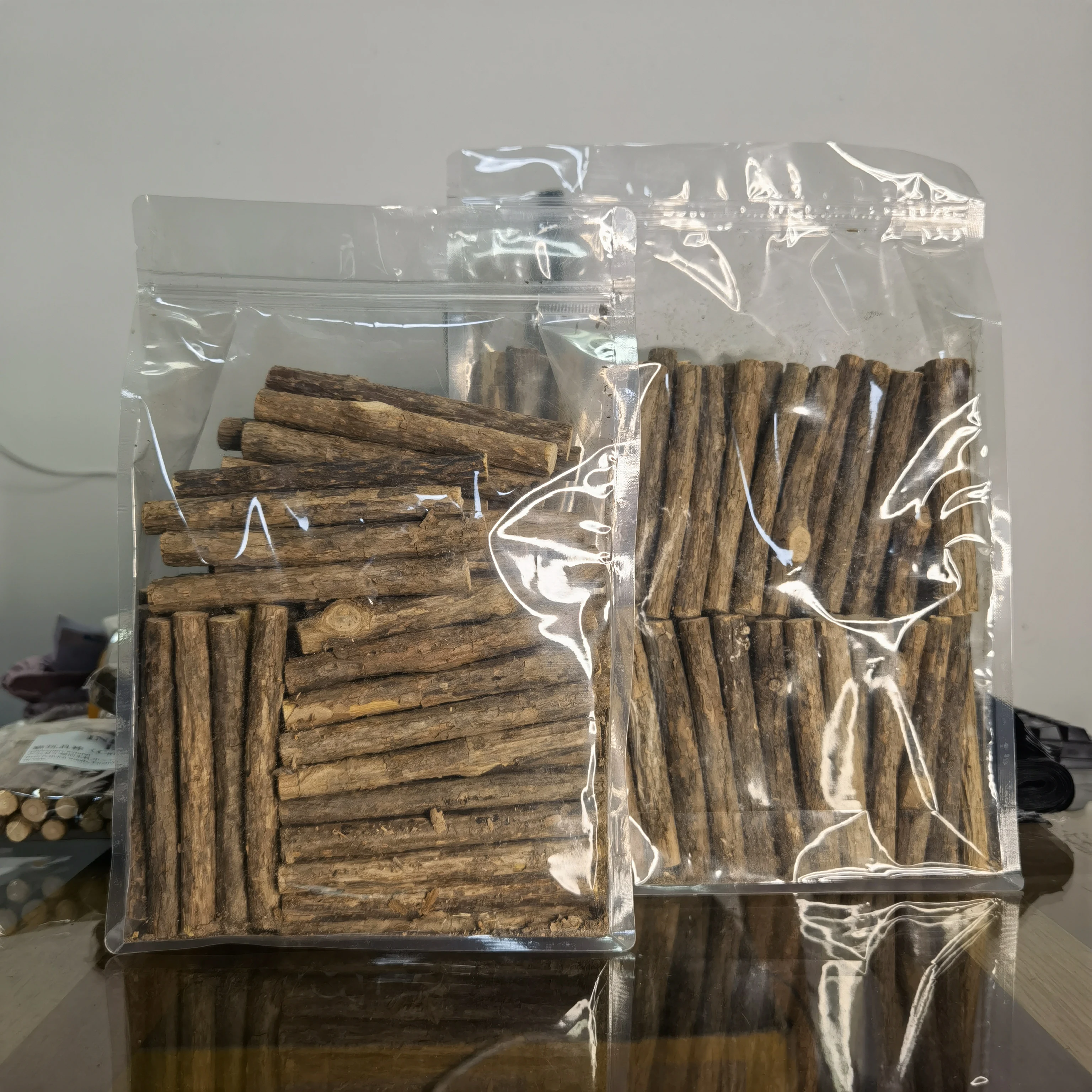 1kg/1950g Matatabi Chew Sticks Toys for Cats 120mmx11-15mm Natural Silvervine Cat Nip Toy and Cat Treat Catnip Alternative