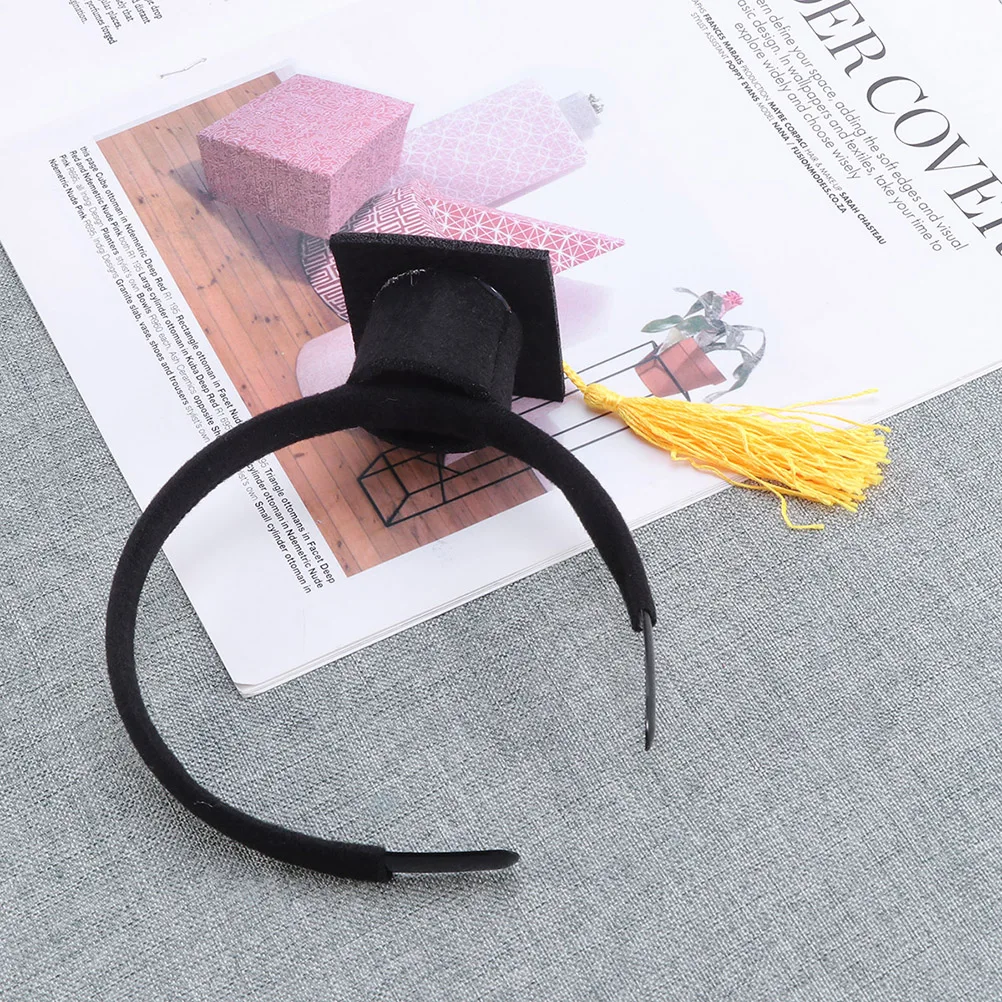 

2 pcs Mini Doctor Hat Headband Graduation Theme Hair Accessories Lightweight Sturdy Hairbands for Party Cute Headdresses Girls