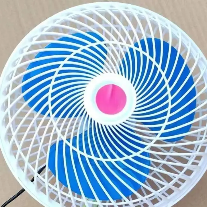 

USB встряхивающий вентилятор, зарядка автомобиля, общежития, прикроватный столик для учебы, вентилятор, автомобильный ветроохладитель, универсальный бесшумный портативный